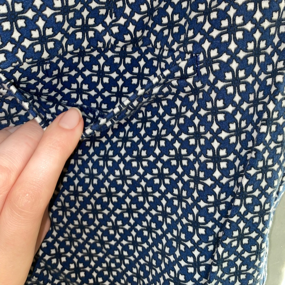 Patterns stretchy side zip pants - Picture 7 of 8